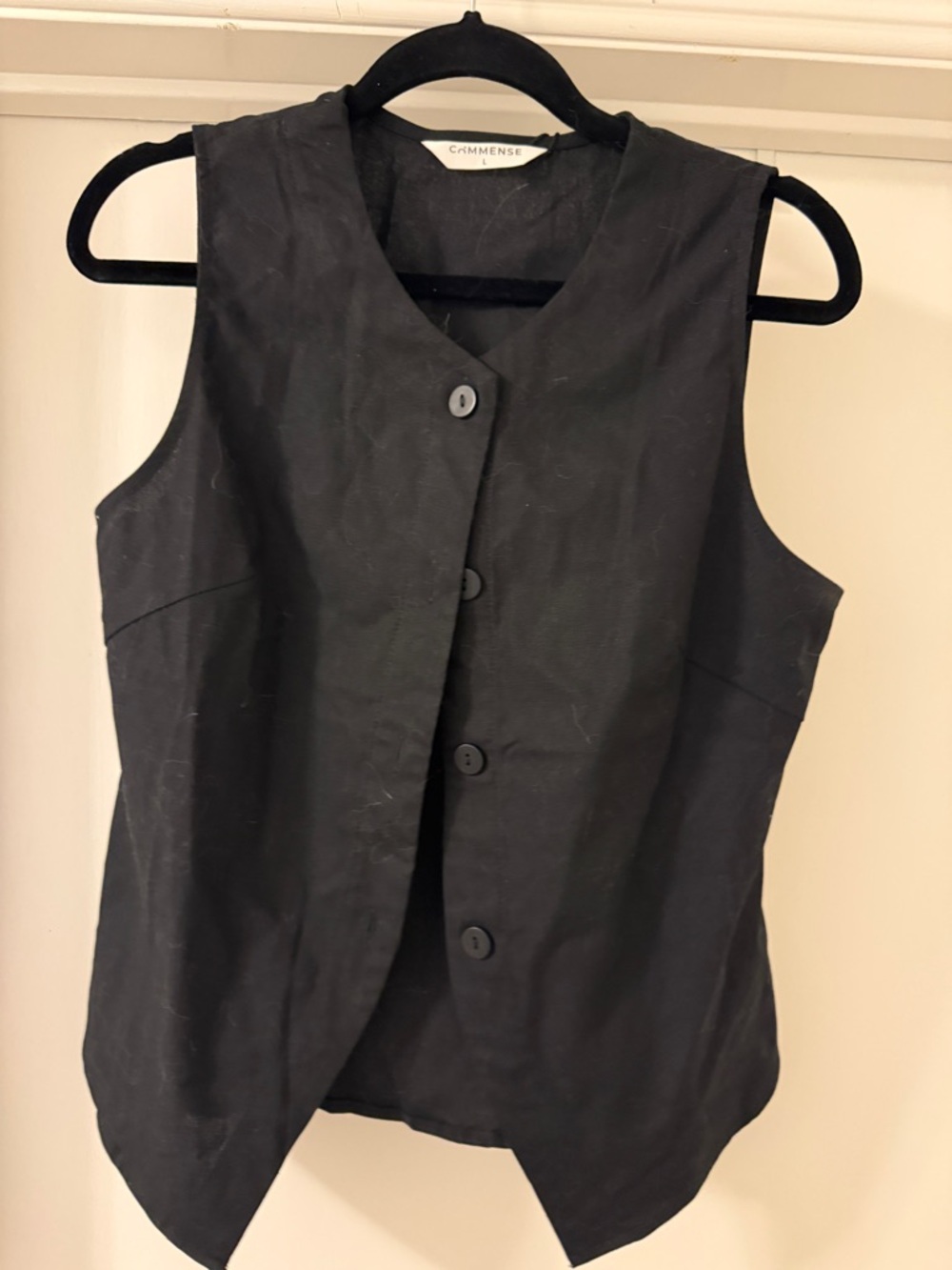 Commense Black Sleeveless Button Front Vest Top